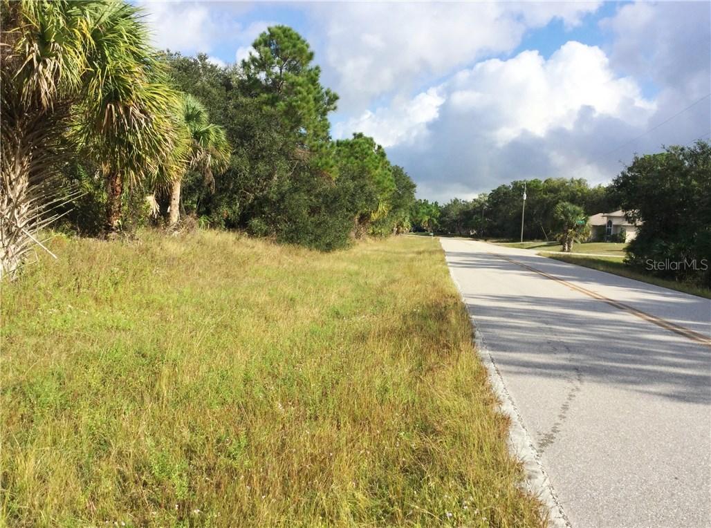 3271 Como St, Port Charlotte, FL 33948