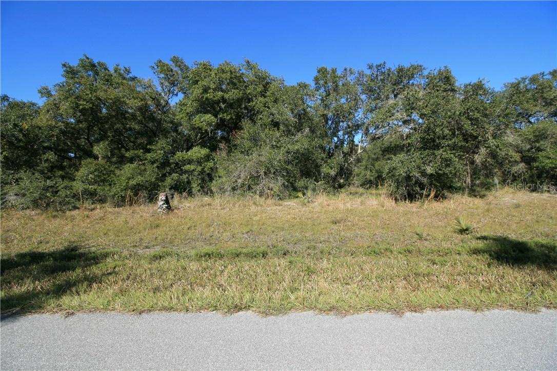 Nutmeg Ave., North Port, FL 34286