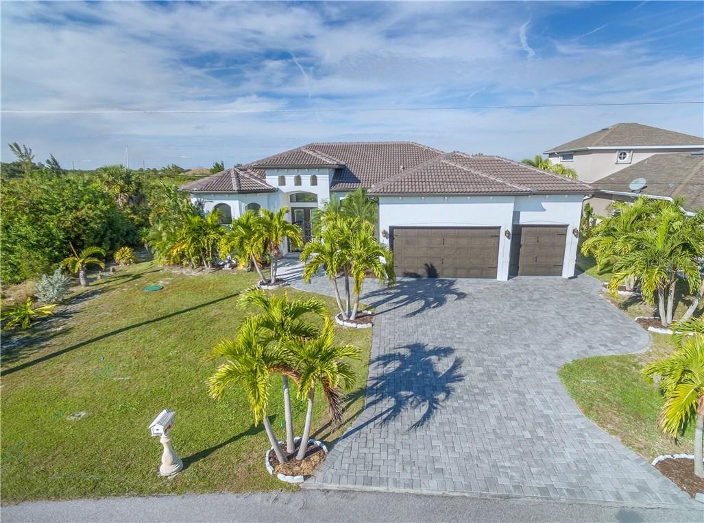 10432 Rainsville St., Port Charlotte, FL 33981