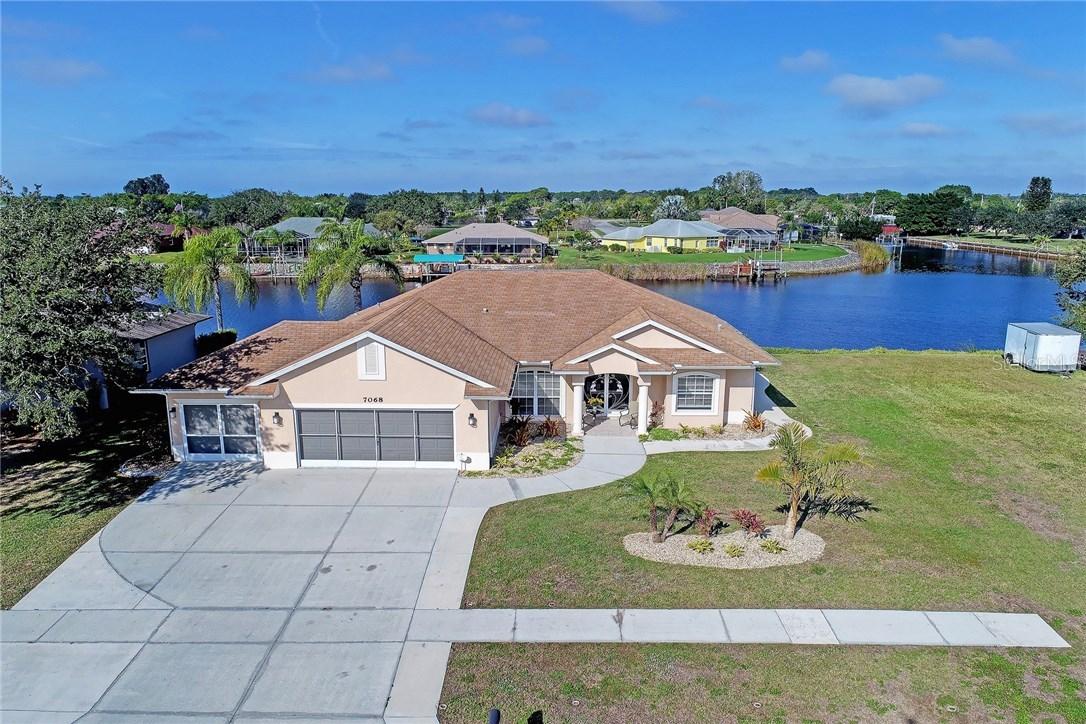 7068 Kenwood Dr., North Port, FL 34287