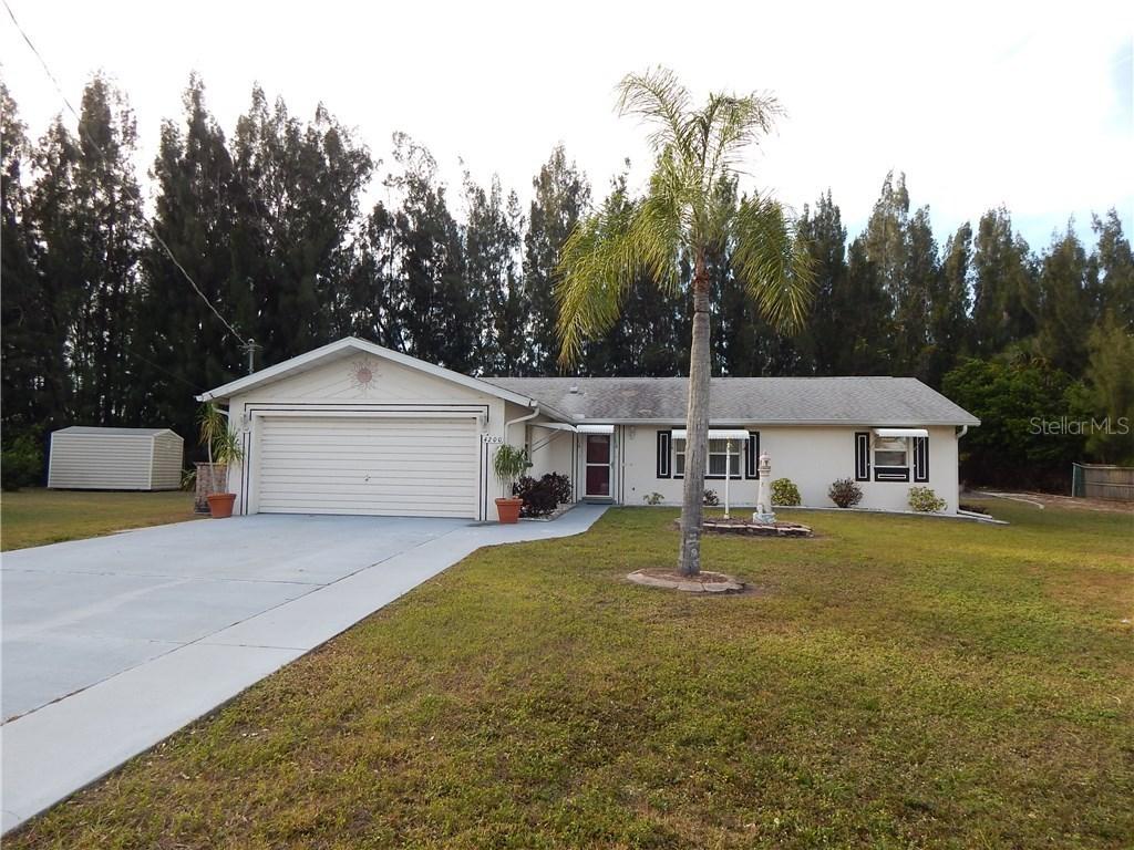 4200 Pinecrest Dr., Punta Gorda, FL 33982