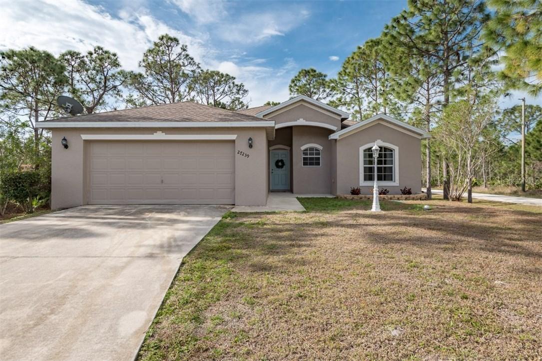 27239 Gurnsey Dr., Punta Gorda, FL 33955