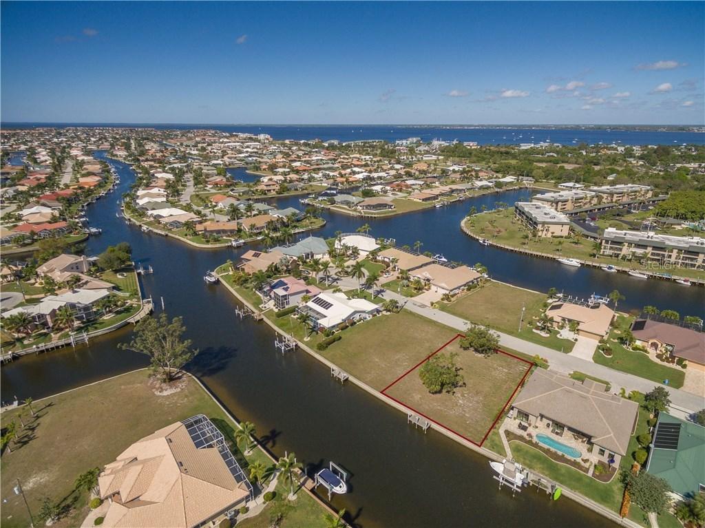 121 Great Isaac Ct., Punta Gorda, FL 33950