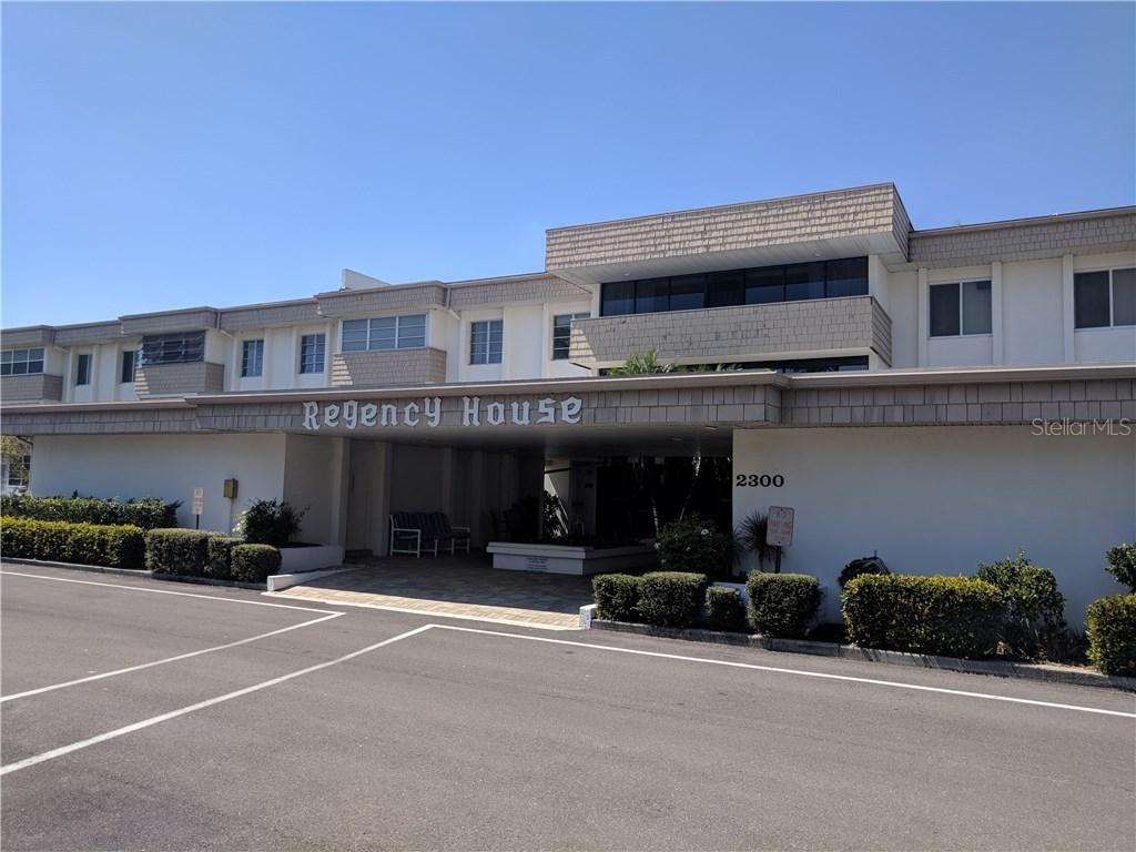 2300 Aaron St. #210, Port Charlotte, FL 33952