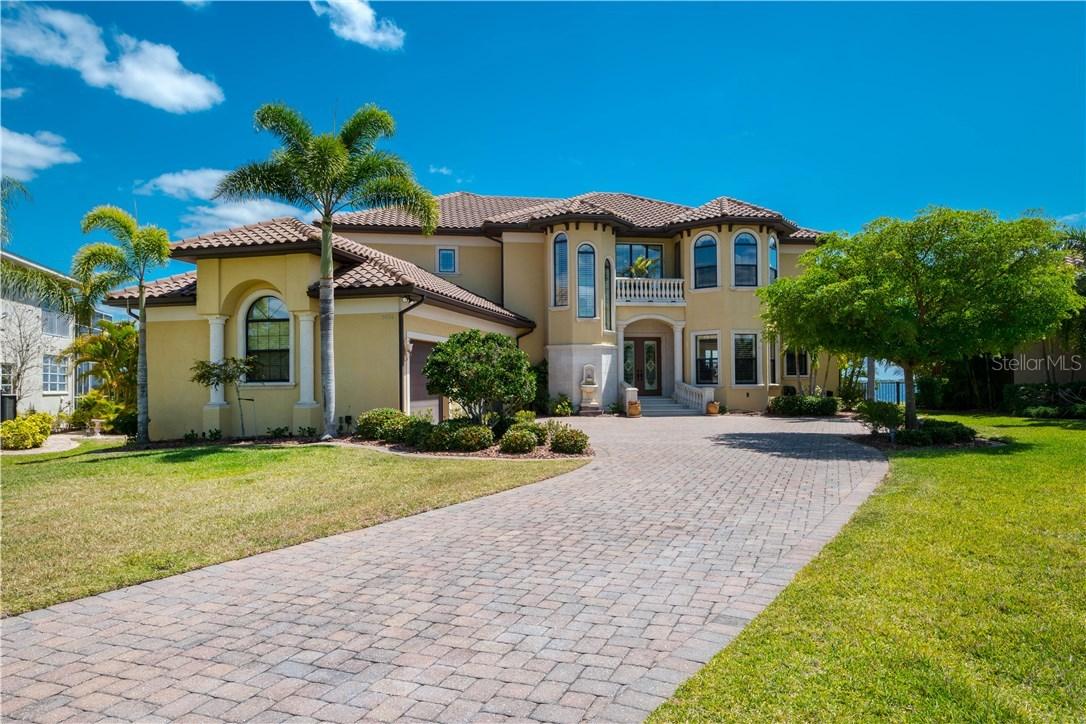 3426 Deck St., Port Charlotte, FL 33981