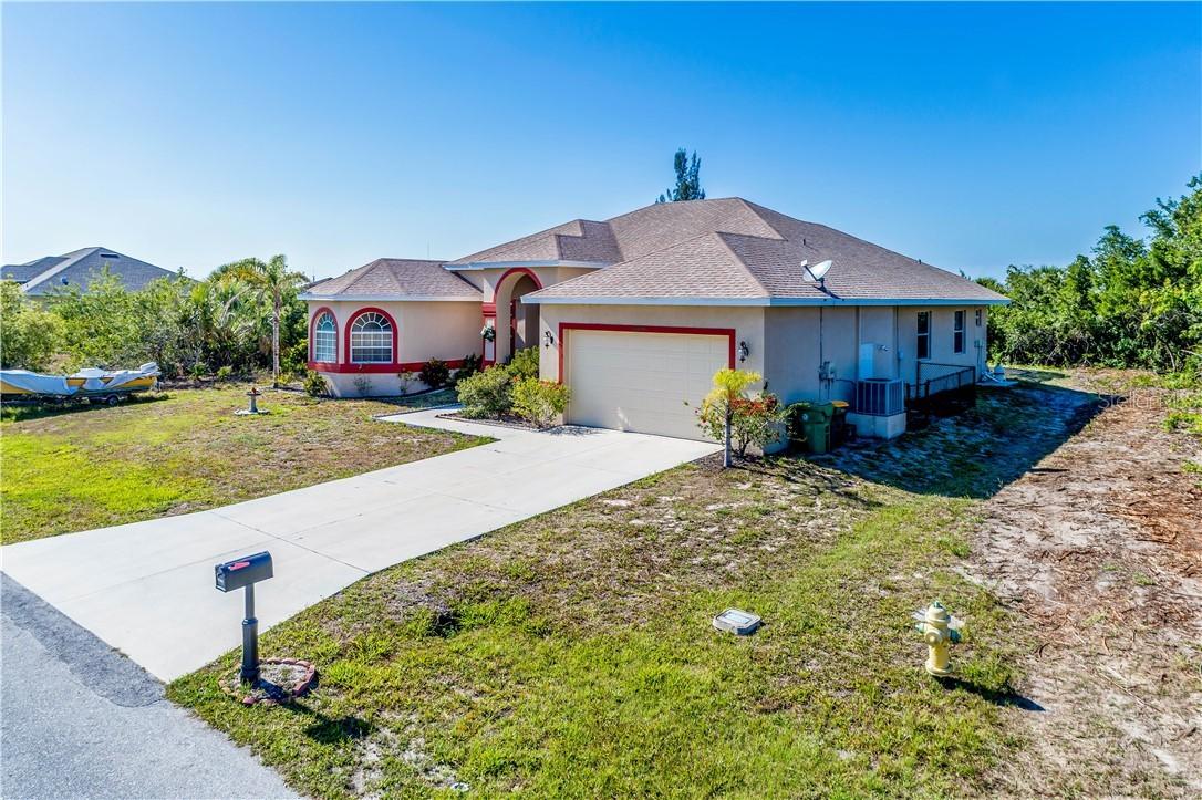 10495 Atenia St., Port Charlotte, FL 33981
