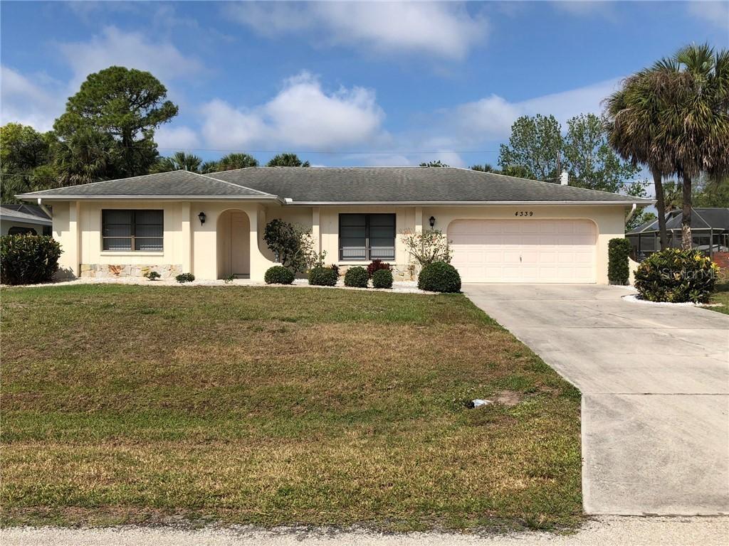 4339 Boggs St., Port Charlotte, FL 33948