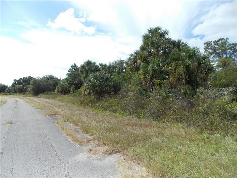 Mattox Cir., North Port, FL 34288