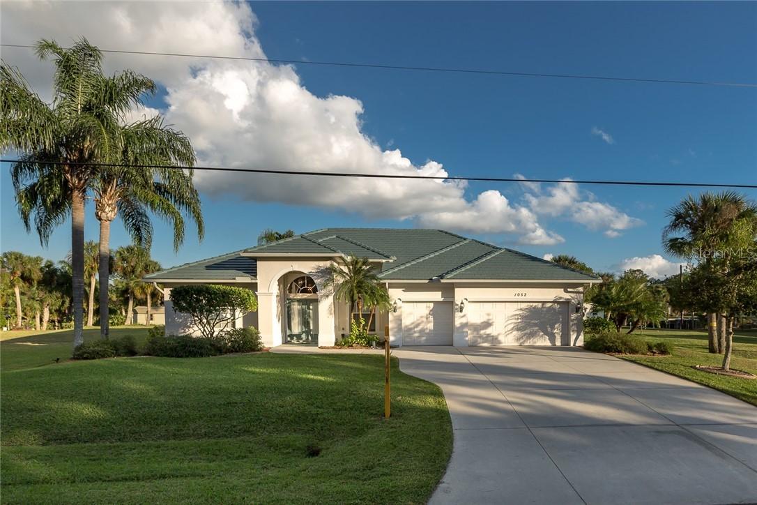 1052 Eppinger Dr., Port Charlotte, FL 33953