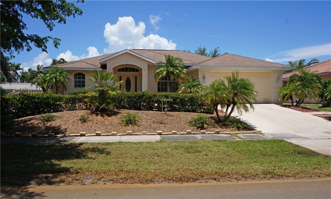 810 W Olympia Ave., Punta Gorda, FL 33950