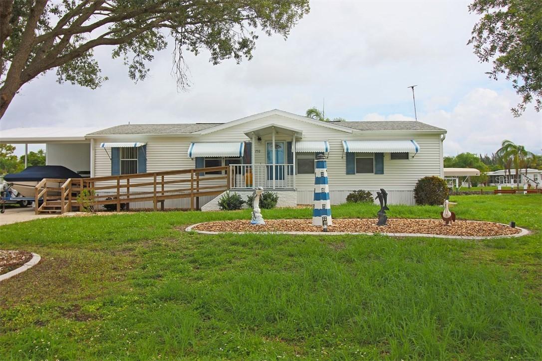 750 Hollyhill Ct., Punta Gorda, FL 33950