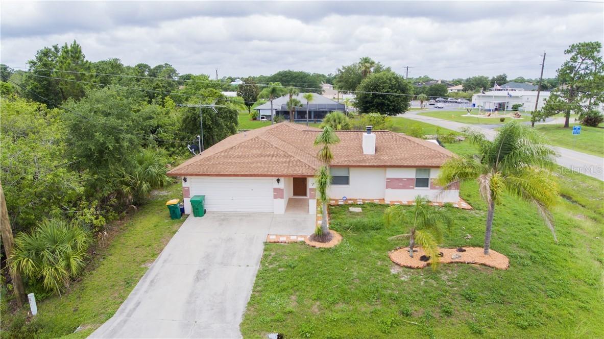 7 Ramblewood St., Port Charlotte, FL 33953