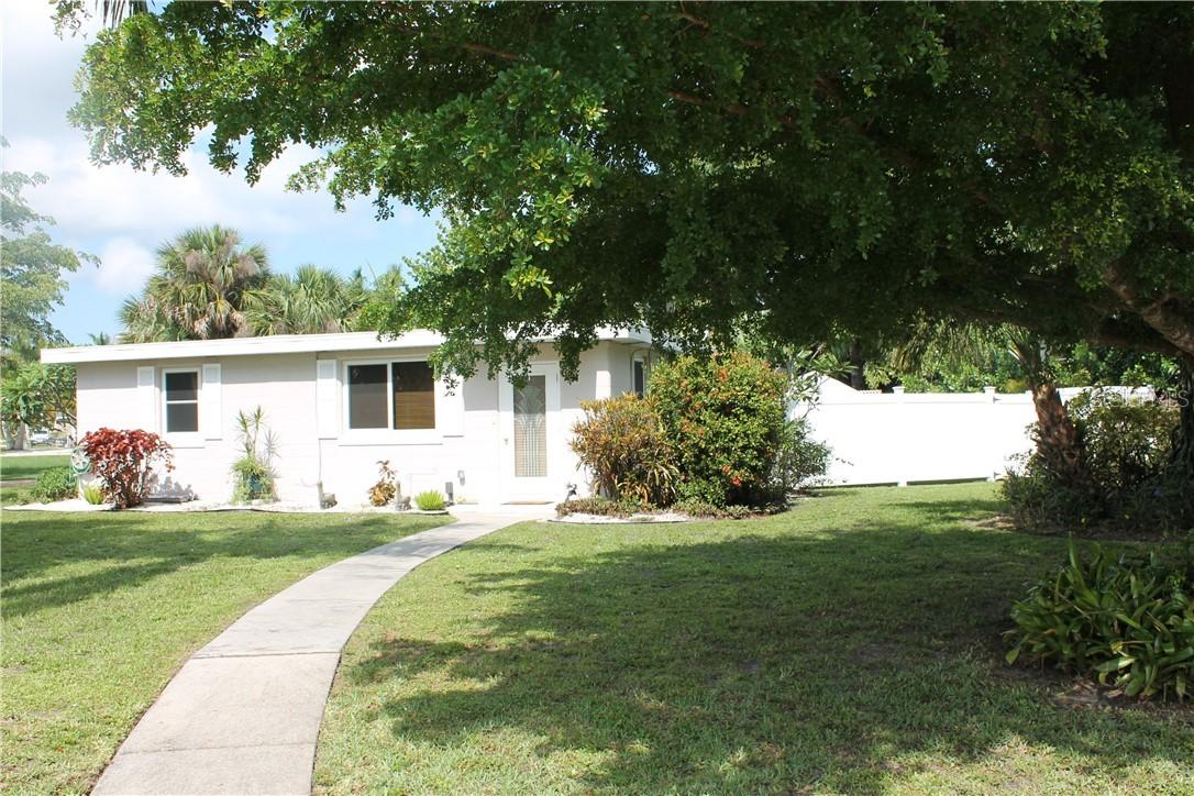 359 Chasteen St., Punta Gorda, FL 33950