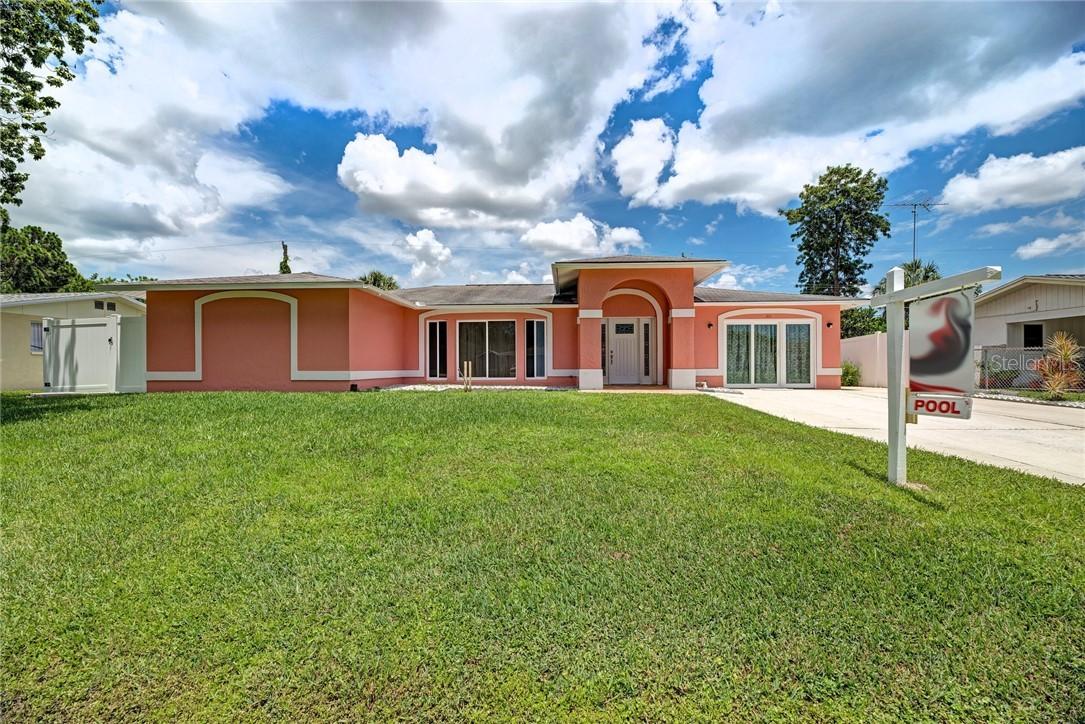 201 Granada Blvd., North Port, FL 34287