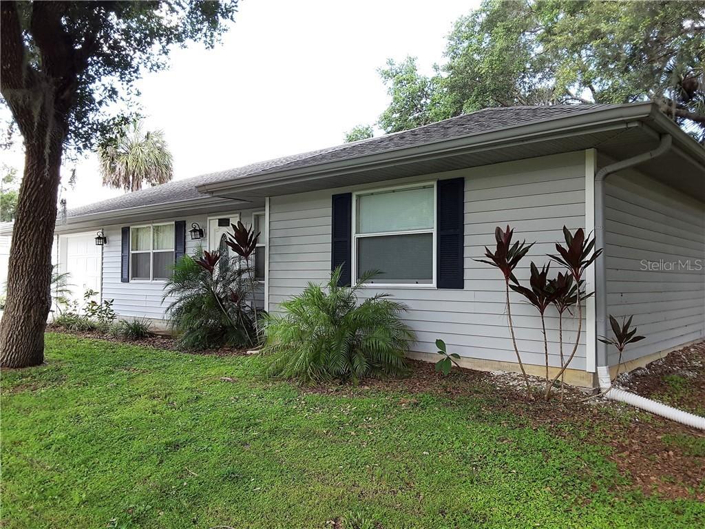 2317 Fintonrod St., Port Charlotte, FL 33948