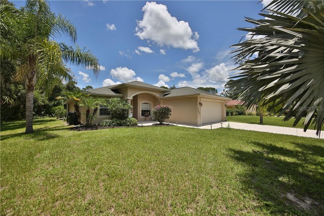 7345 Cameo Cir., North Port, FL 34291