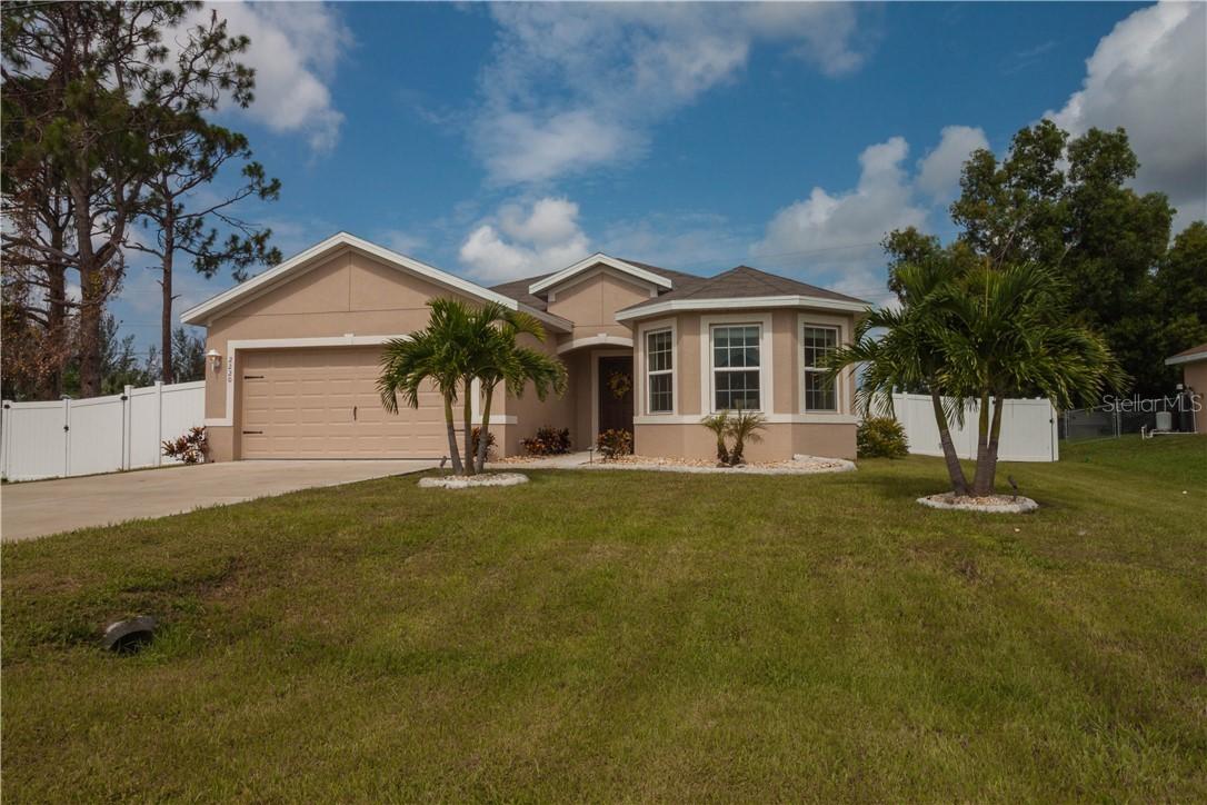 2220 SW 19th Pl., Cape Coral, FL 33991