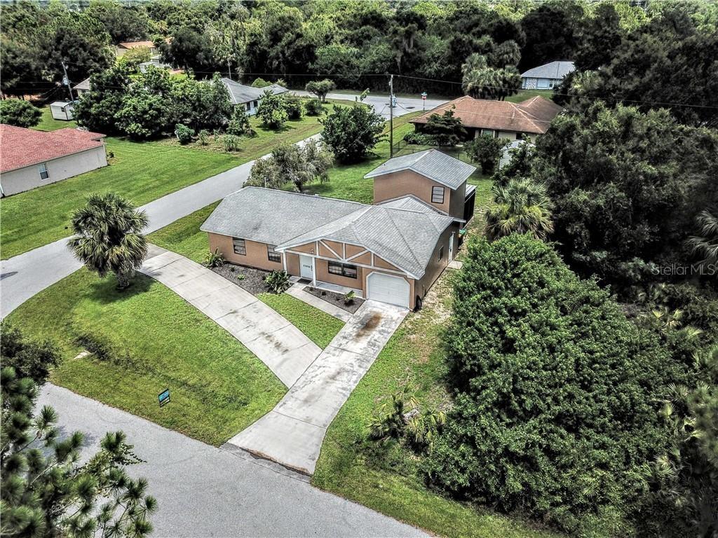 23256 Macdougall Ave., Port Charlotte, FL 33980