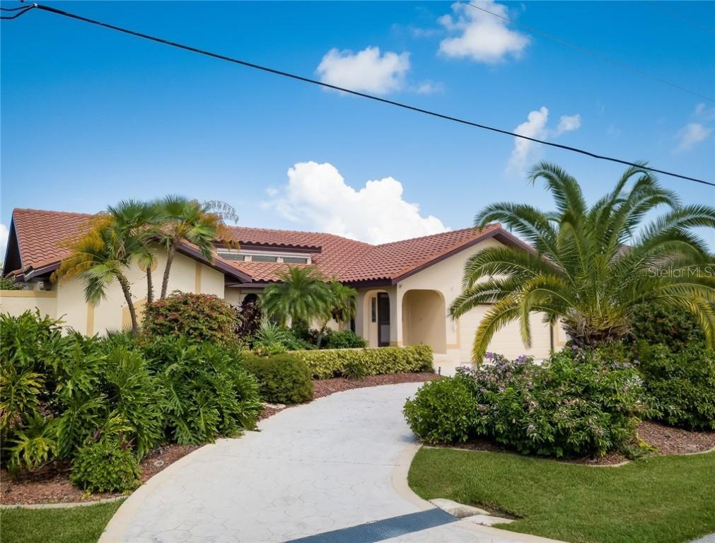 561 Via Esplanade, Punta Gorda, FL 33950