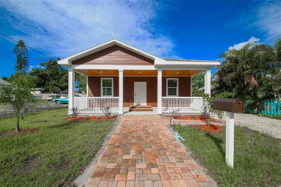 1516 11th St., Bradenton, FL 34205