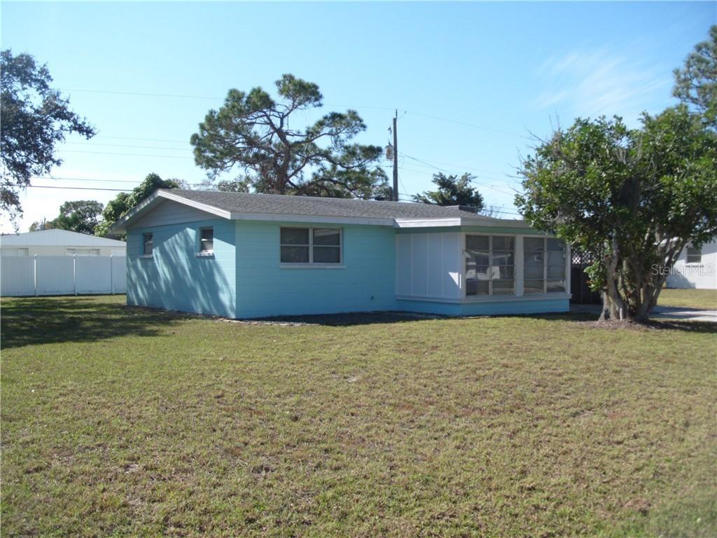 261 E Wentworth St., Englewood, FL 34223