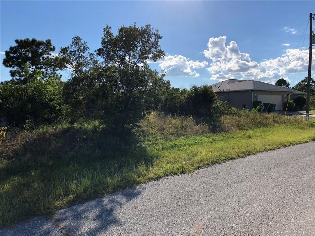 15053 Acorn Cir., Port Charlotte, FL 33981