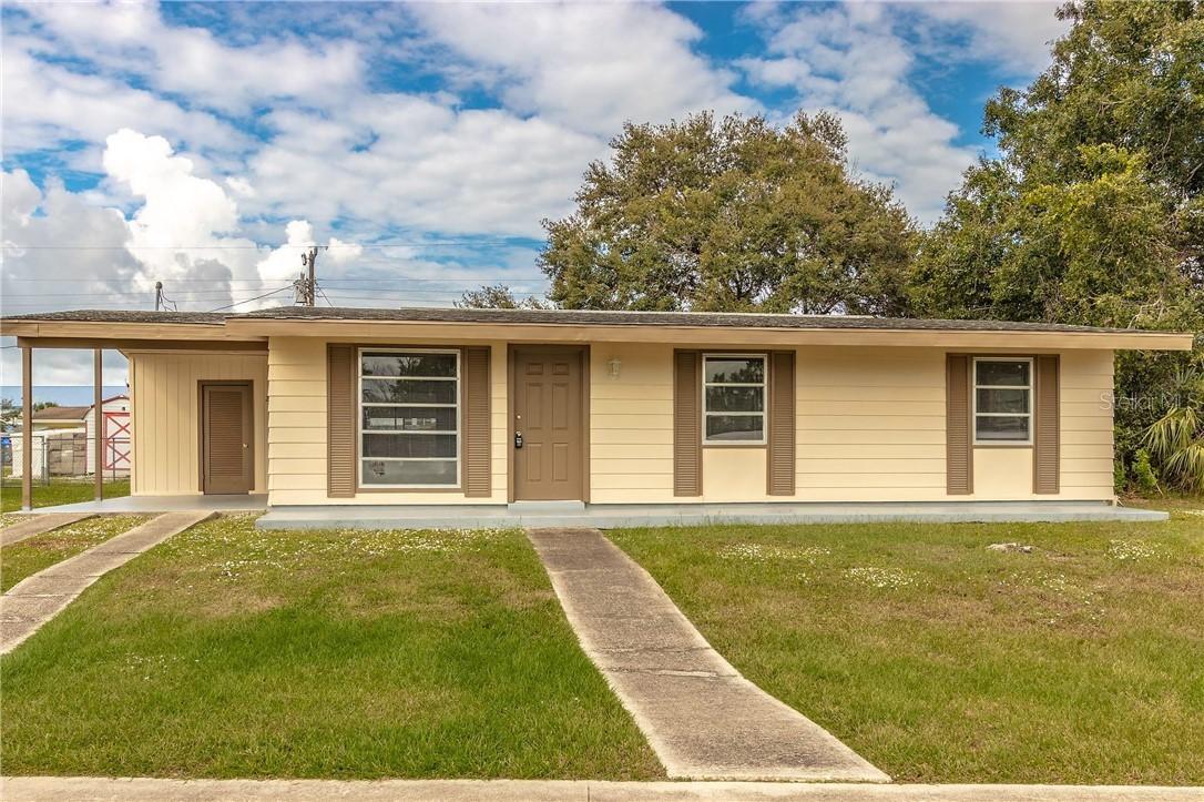 22136 Montrose Ave., Port Charlotte, FL 33952