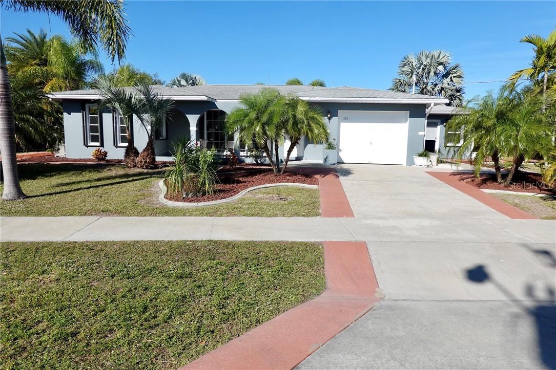 104 Free Ct., Port Charlotte, FL 33952