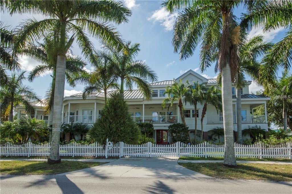 751 W Retta Esplanade, Punta Gorda, FL 33950