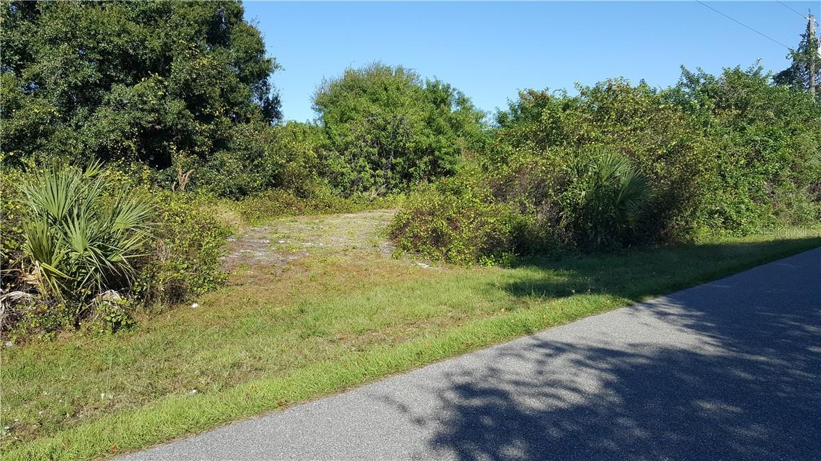 Lamplighter Ave., North Port, FL 34287