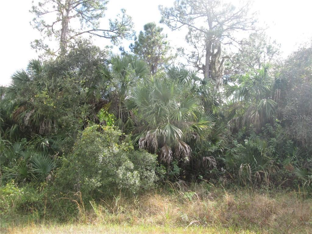 Devonshire Cir., North Port, FL 34288