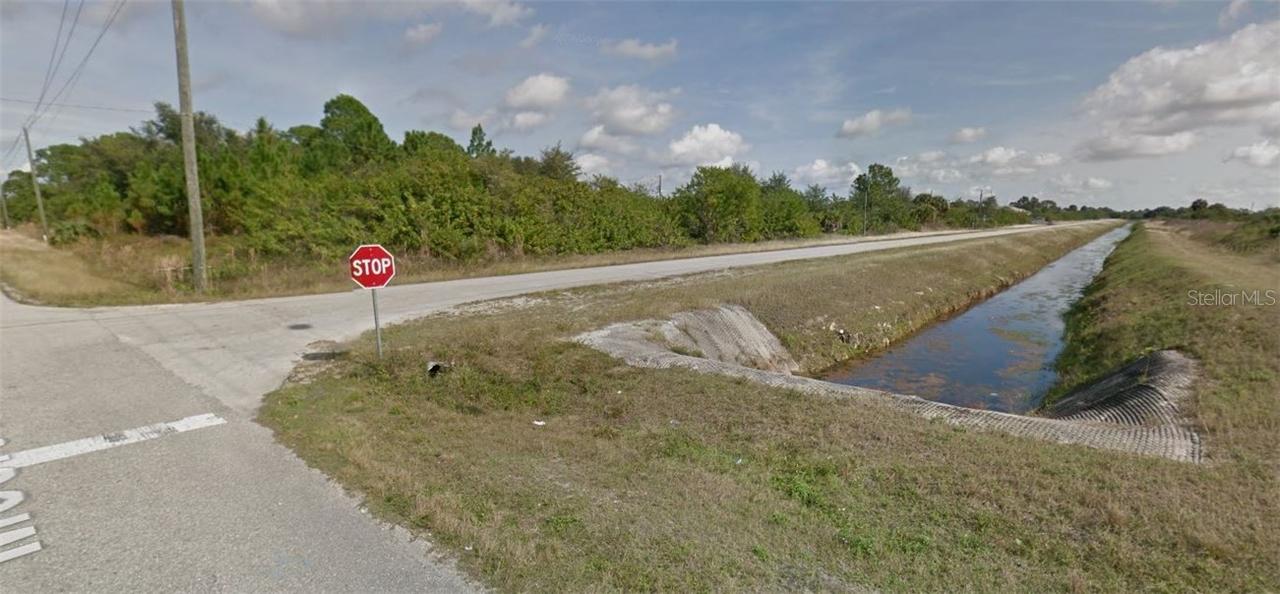 1600 Moore Ave., Lehigh Acres, FL 33972