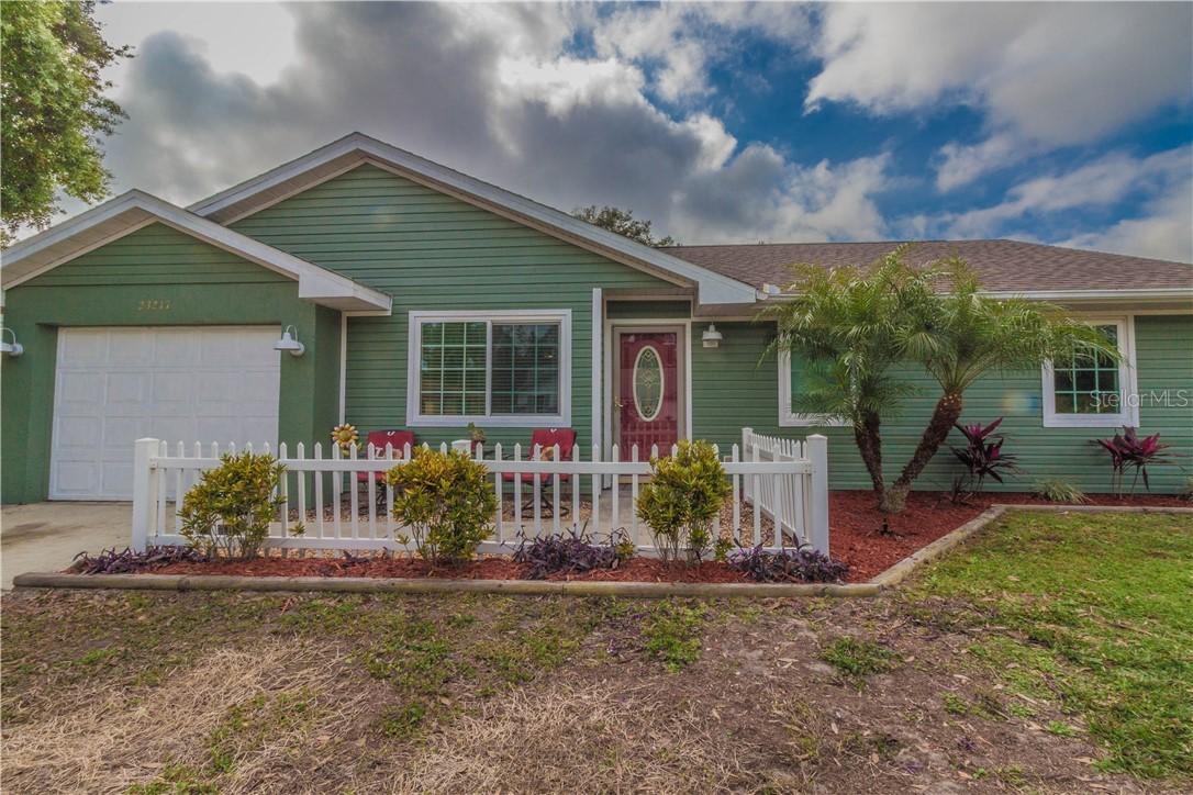 23217 Maclellan Ave., Port Charlotte, FL 33980