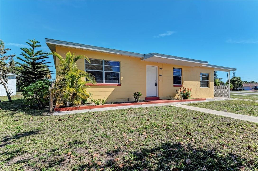 8464 Cristobal Ave., North Port, FL 34287
