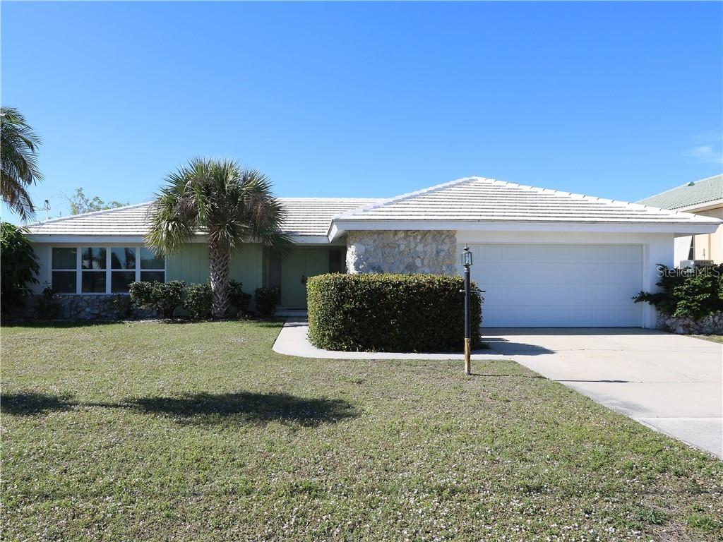 179 Crescent Dr., Punta Gorda, FL 33950