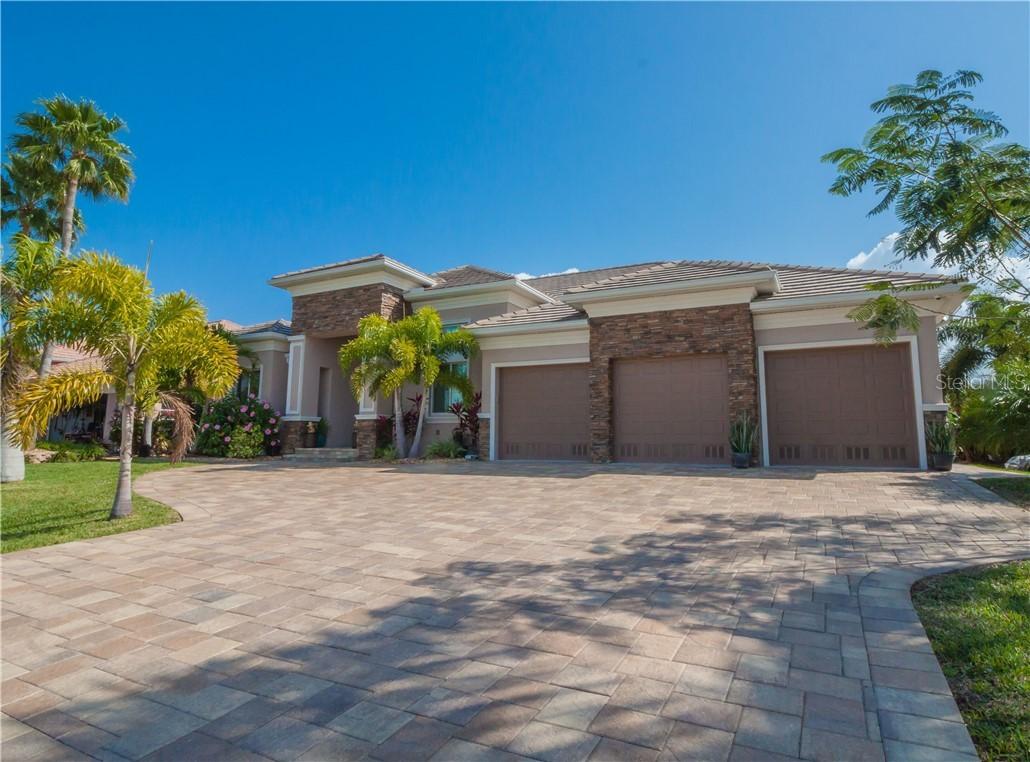 946 Cimarron Dr. Dr., Punta Gorda, FL 33950