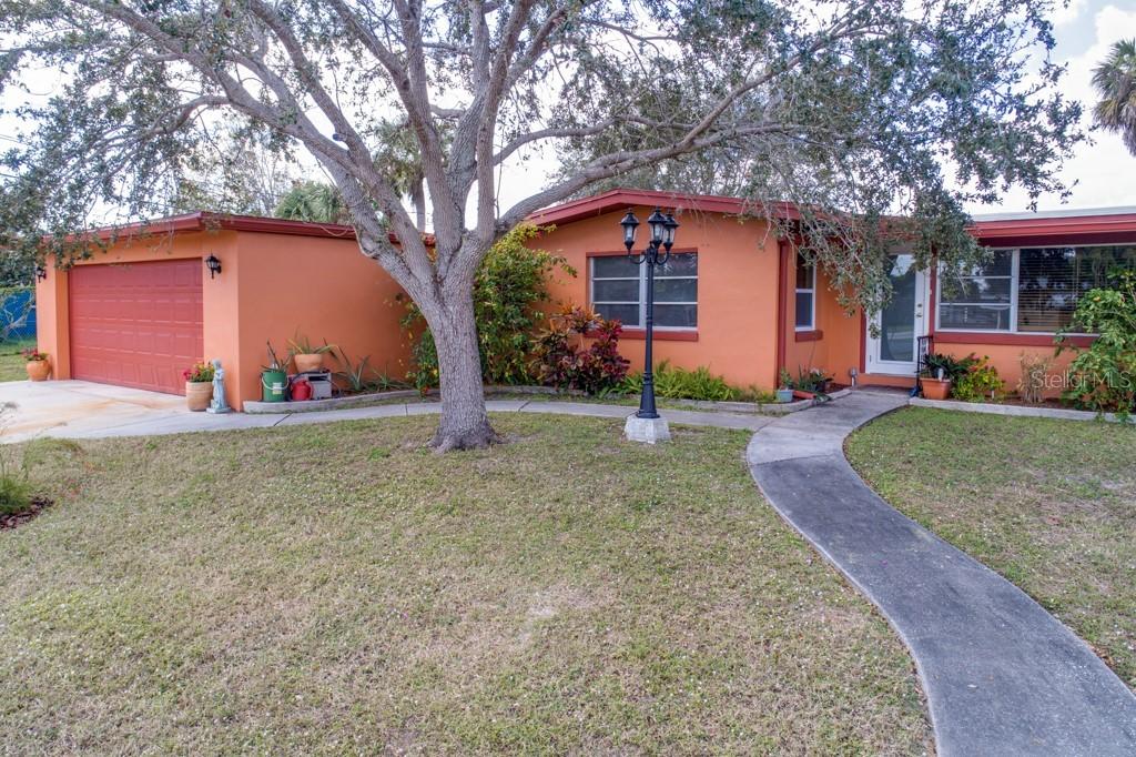 21947 Hernando Ave., Port Charlotte, FL 33952