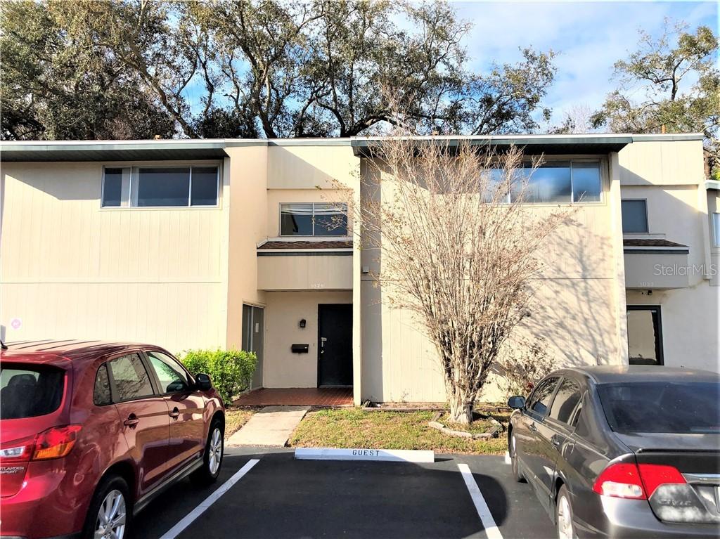 1029 Longfellow Ct., Sarasota, FL 34243