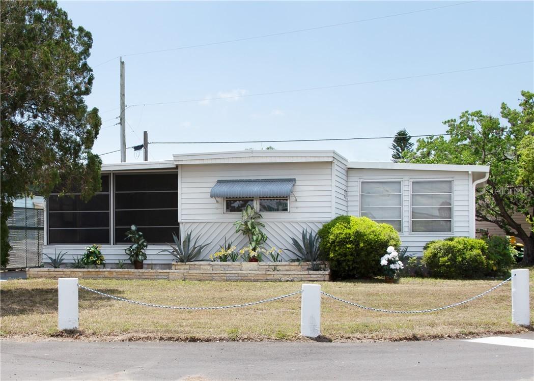 322 Trailorama Dr., North Port, FL 34287