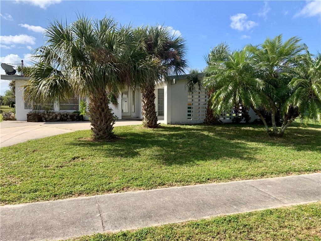 21499 Gladis Ave., Port Charlotte, FL 33952