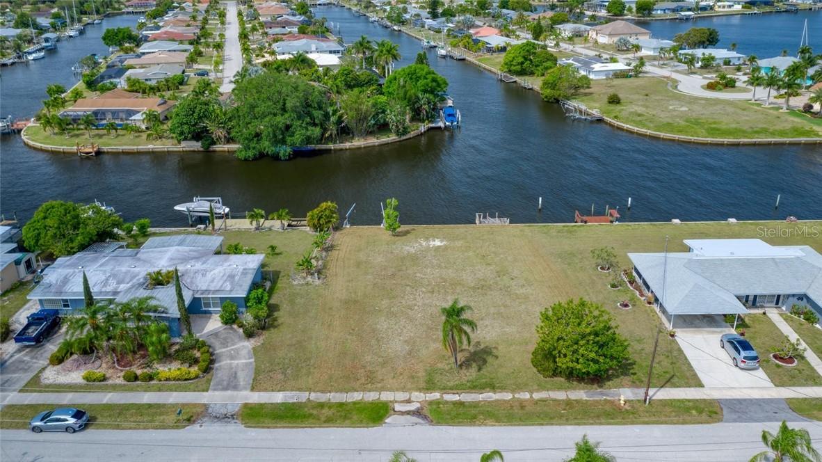 174 SE Beeney Rd., Port Charlotte, FL 33952