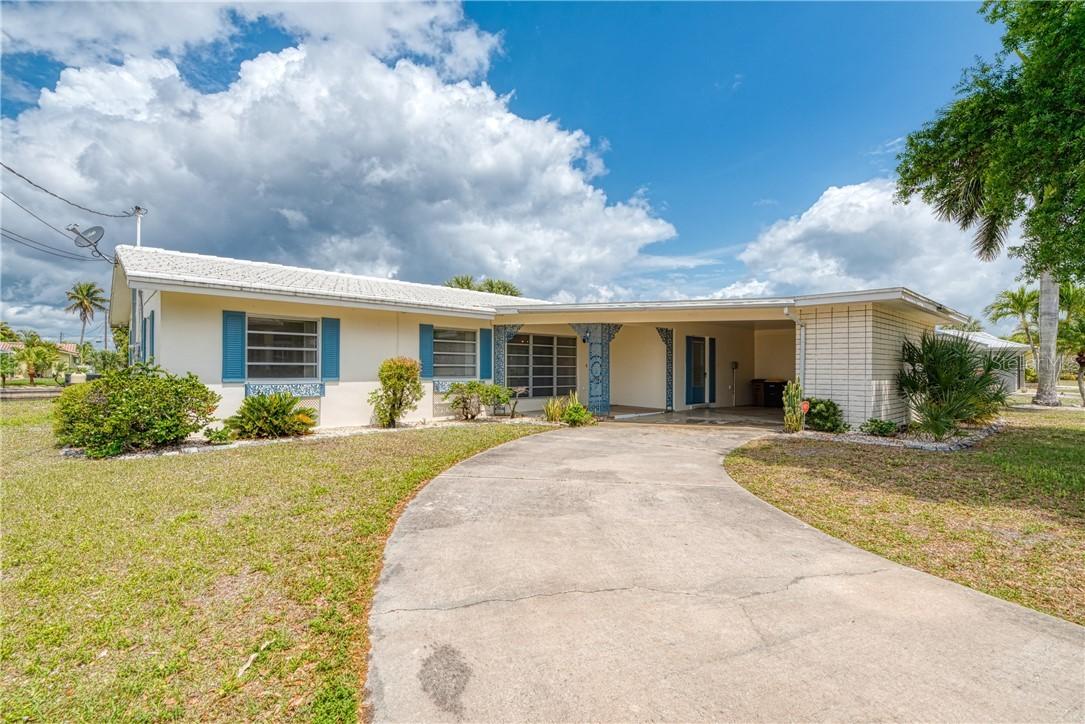 450 Capri Isles Ct., Punta Gorda, FL 33950