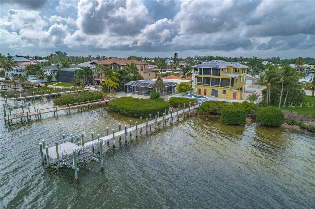 3225 Vacation Ln., St James City, FL 33956