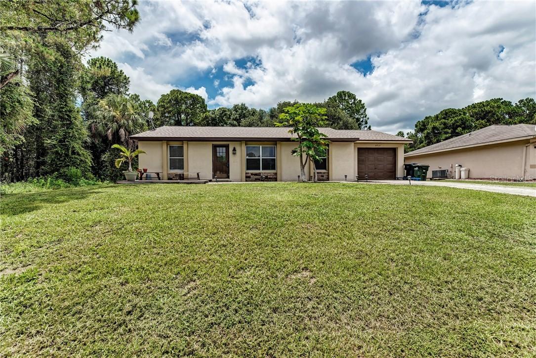 4913 S Chamberlain Blvd., North Port, FL 34286
