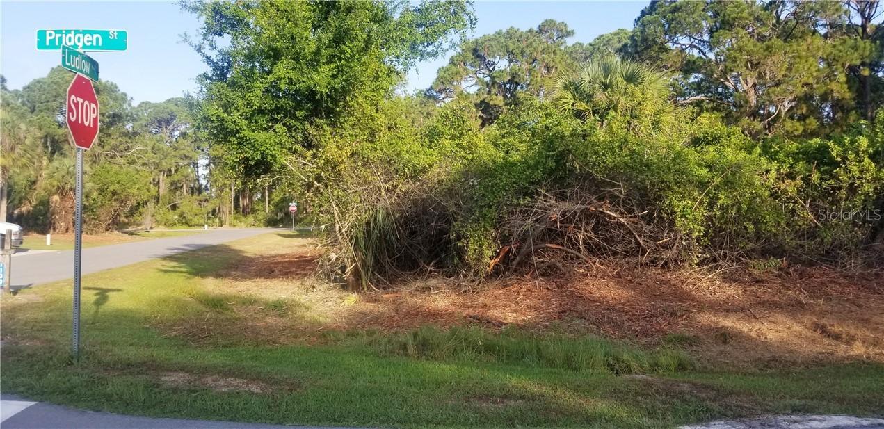 1071 Pridgen St., Port Charlotte, FL 33953