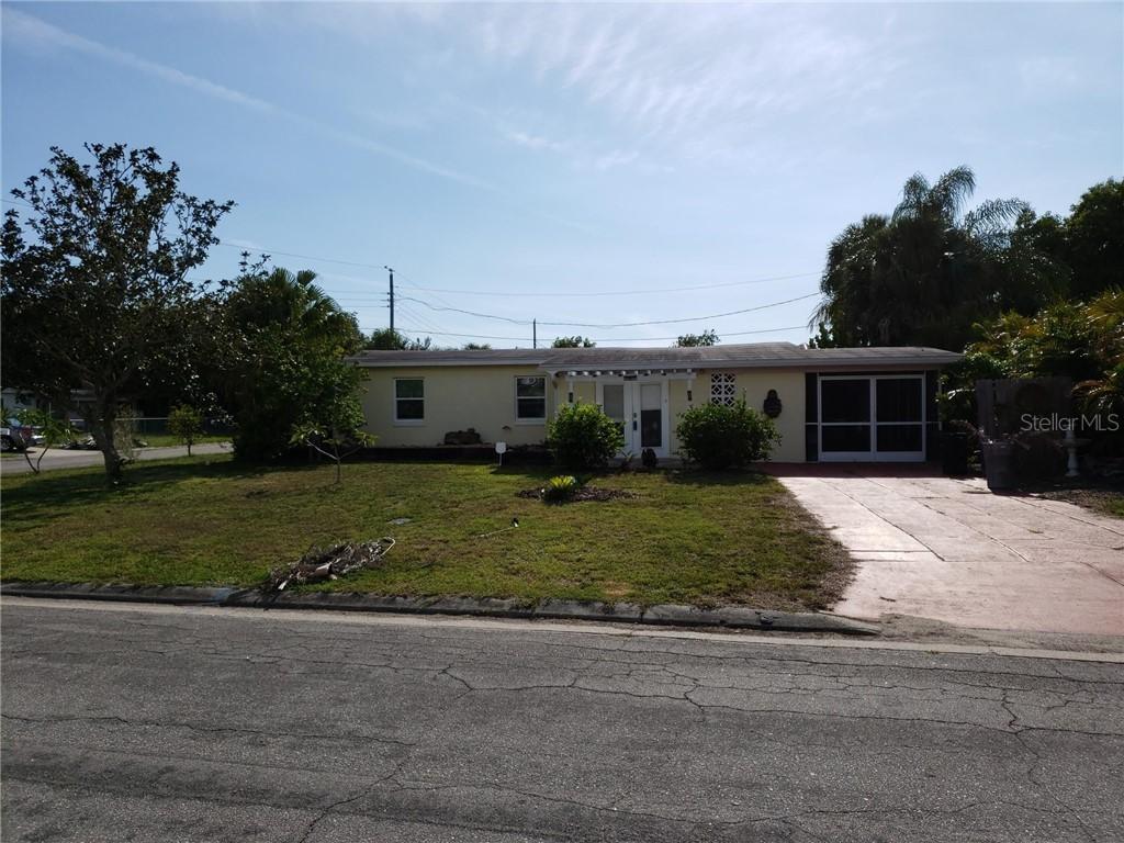 540 Palmetto Dr., Port Charlotte, FL 33952