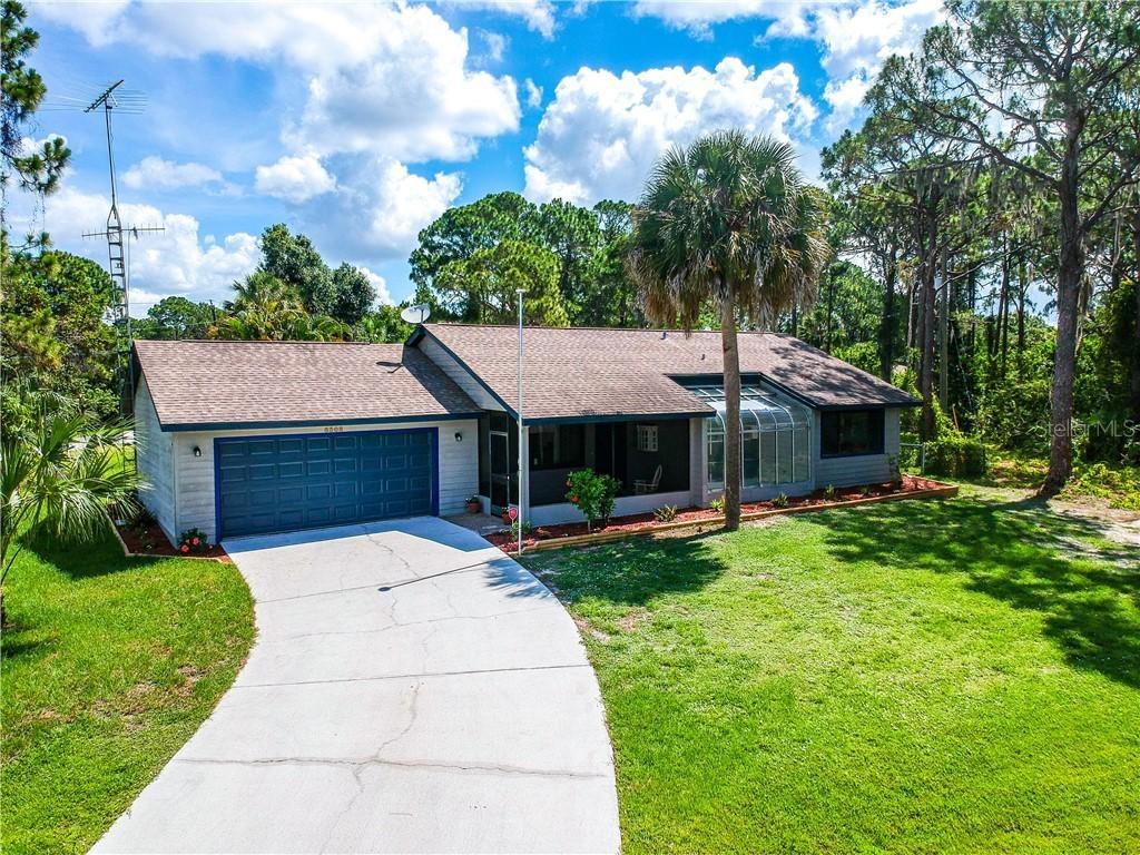 5308 Mahoney St., Port Charlotte, FL 33981