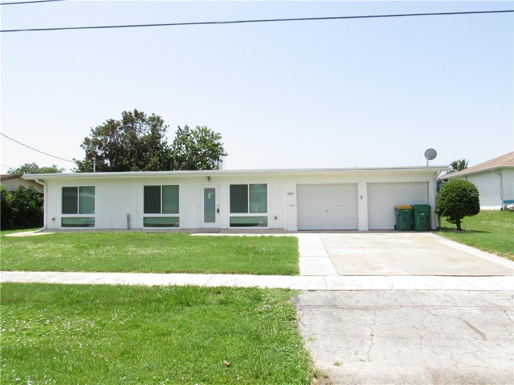 4279 Conway Blvd., Port Charlotte, FL 33952