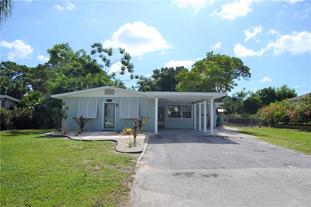 1025 Oxford Dr., Englewood, FL 34223