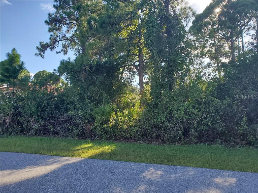 5457 Farley St., Port Charlotte, FL 33981